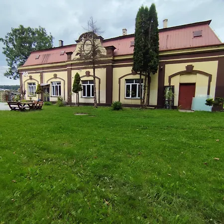 Mieszkanie W Oficynie Palacu Goetza Brzesko